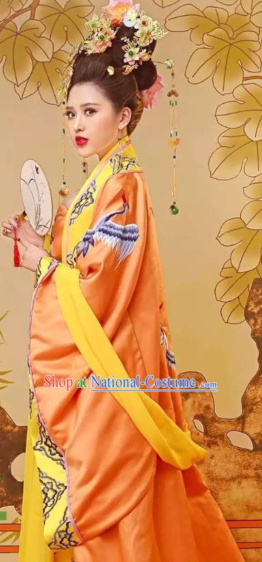 Chinese Tang Dynasty Empress Costumes Ancient Imperial Consort Yellow Hanfu Dress Embroidered Court Clothing and Headpieces