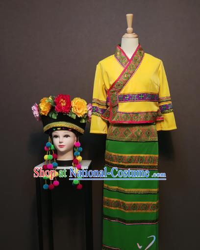 China Traditional Blang Nationality Yellow Blouse and Green Skirt Outfits Minority Festival Women Costumes Yunnan Ethnic Folk Dance Clothing with Hat