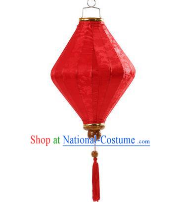 Handmade Chinese Classical Floral Scroll Pattern Red Silk Palace Lanterns Traditional New Year Decoration Lantern Spring Festival Lamp