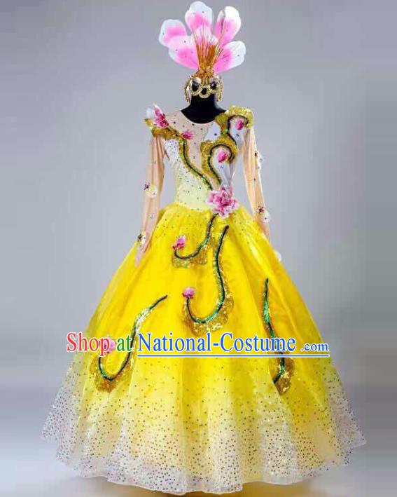 China Spring Festival Gala Opening Dance Costume Traditional Modern Dance Clothing Flower Dance Yellow Bubble Dress and Headpiece