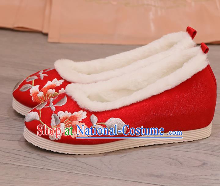 China Opera Shoes Winter Shoes Princess Shoes Embroidered Hibiscus Red Shoes Handmade Cloth Shoes