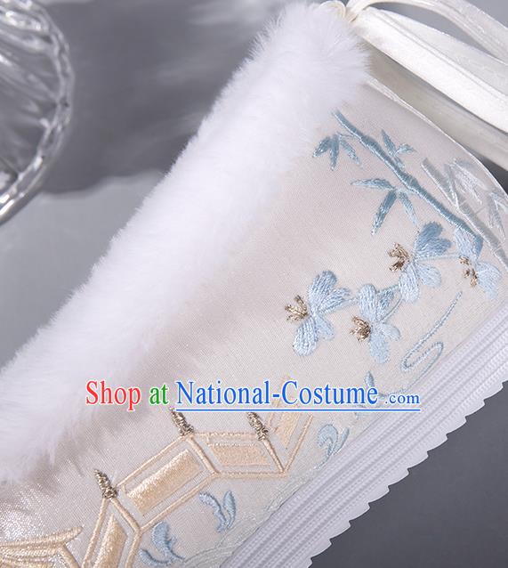 China Ancient Embroidered Bamboo Pavilion Bow Shoes Ming Dynasty Princess Shoes White Satin Shoes Handmade Winter Shoes Hanfu Pearl Shoes