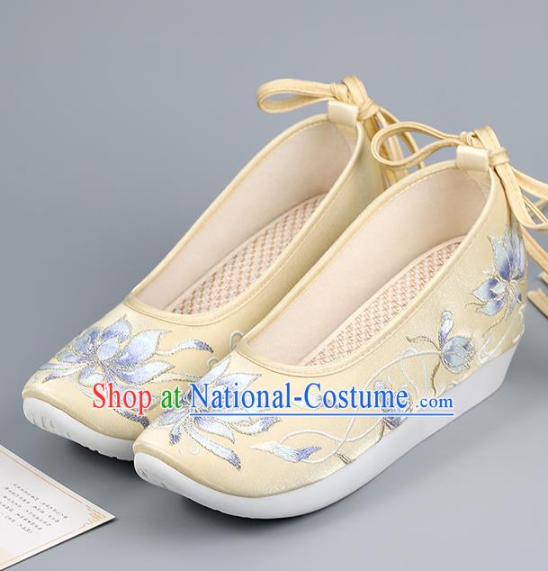 China Ming Dynasty Princess Shoes Ancient Court Shoes Embroidered Epiphyllum Yellow Shoes Traditional Hanfu Shoes