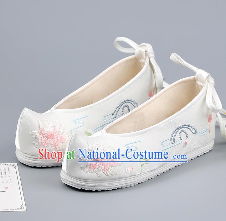 China Embroidered Lotus Shoes Han Dynasty Shoes Traditional Hanfu Shoes Princess Shoes White Cloth Shoes