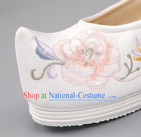 China White Embroidered Peony Shoes Princess Shoes Ming Dynasty Shoes Traditional Hanfu Shoes Cloth Shoes