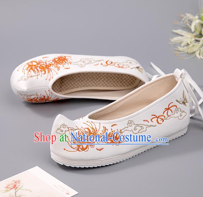 China Embroidered Manjusaka Shoes Hanfu Shoes Ancient Princess Shoes Handmade White Cloth Shoes