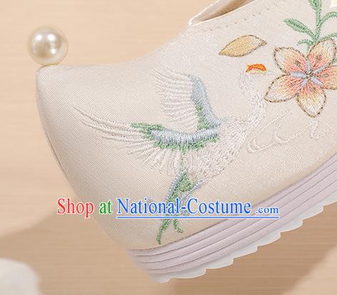 China Bow Shoes Handmade Princess Shoes Traditional Hanfu Cloth Shoes Embroidered Flower Bird Shoes