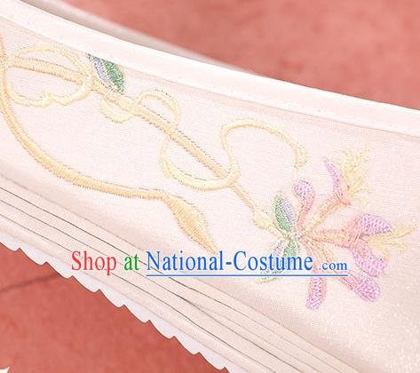 China Embroidered White Shoes Traditional Cloth Shoes Hanfu Shoes Handmade Shoes