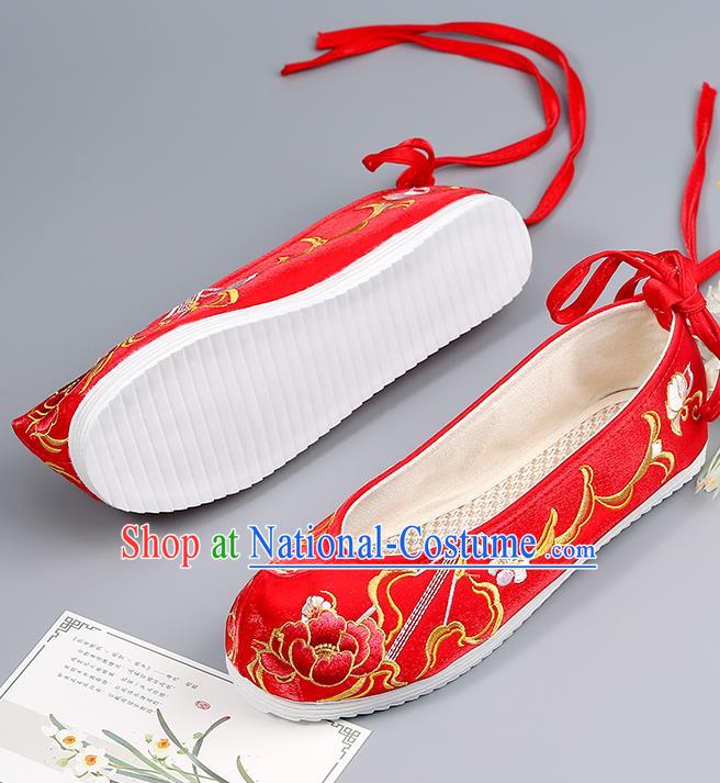 Traditional China Wedding Shoes Handmade Shoes National Shoes Red Cloth Shoes Embroidered Peony Shoes Bride Shoes