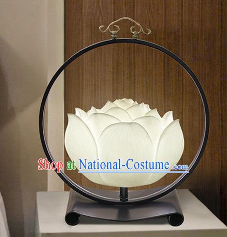 China Handmade White Lotus Table Lamp Traditional Iron Art Home Decorations Spring Festival Desk Lantern