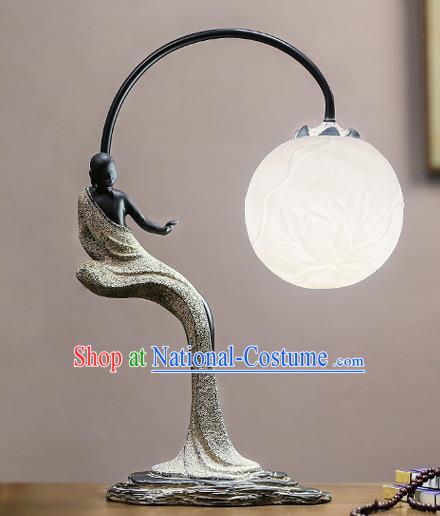 China Spring Festival Iron Art Desk Lantern Traditional Home Decorations Handmade Carving Resin Lotus Table Lamp