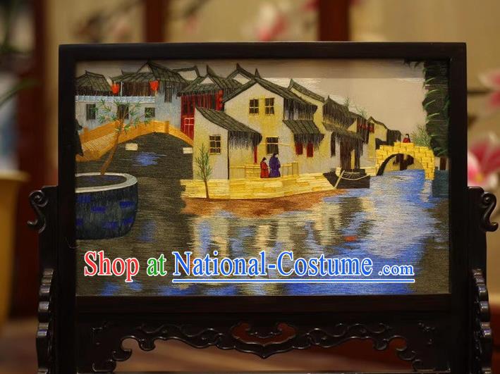 China Traditional Wood Desk Screen Embroidered Table Screen Hand Embroidery Craft