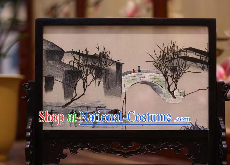 China Embroidered Table Screen Hand Suzhou Embroidery Craft Traditional Autumnal Scenery Painting Desk Wood Screen