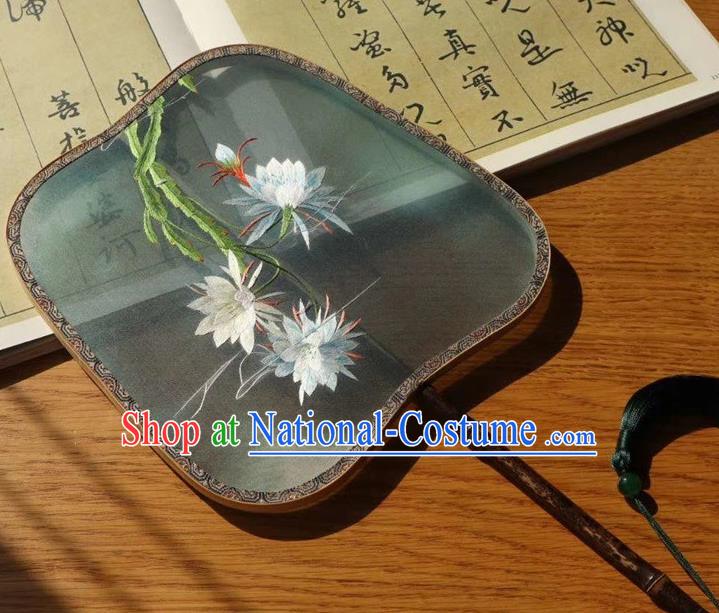 China Handmade Ancient Court Lady Green Silk Fans Traditional Embroidered Palace Fan Embroidery Epiphyllum Double Side Fan