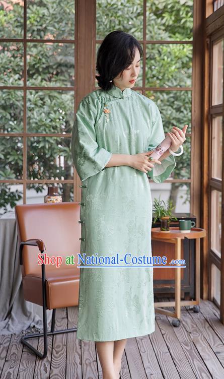 China Classical Light Green Cheongsam Traditional Women Silk Qipao Dress National Female Clothing