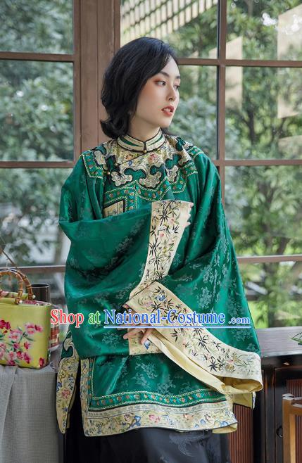 Chinese Qing Dynasty Green Silk Blouse National Clothing Traditional Ancient Court Women Outer Garment