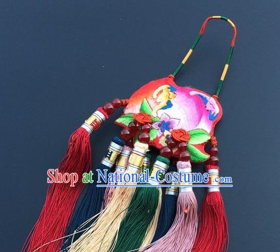 China Embroidery Red Peach Tassel Pendant New Year Decoration Traditional Embroidered Car Accessories