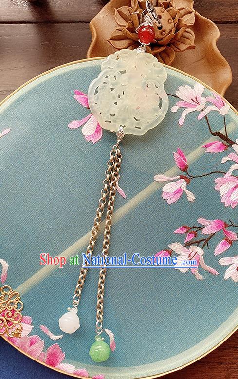 China Classical Cheongsam Jade Pendant Accessories Traditional Brooch