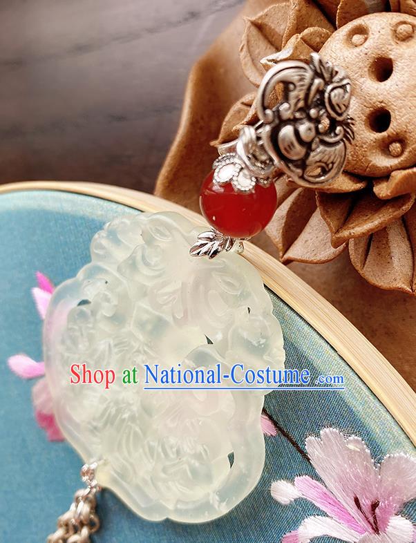 China Classical Cheongsam Jade Pendant Accessories Traditional Brooch