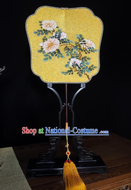 China Handmade Yellow Palace Fan Traditional Printing Peony Silk Fan Bamboo Fans