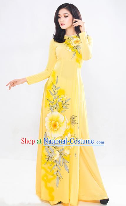 Asian Vietnam Classical Bamboo Pattern Ao Dai Qipao Traditional Vietnamese Costumes Yellow Cheongsam Dress and Loose Pants for Women