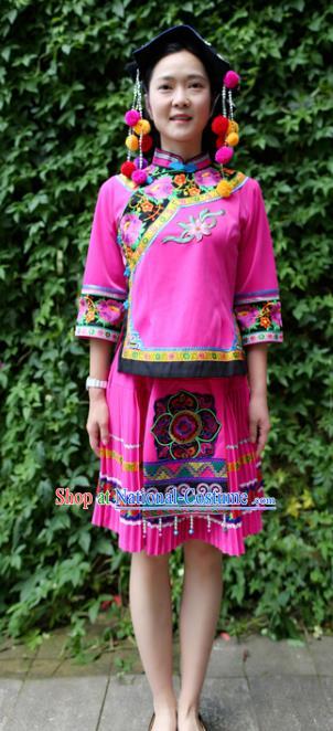 China Ethnic Women Folk Dance Rosy Blouse and Short Pleated Skirt Traditional Yi Nationality Clothing Custom Fashion with Headwear