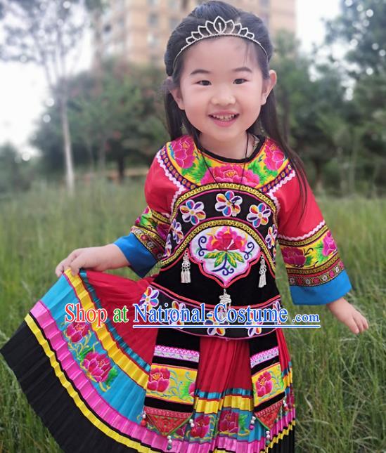 Chinese Miao Nationality Girls Costumes Quality Ethnic Folk Dance Embroidered Blouse and Skirt for Kids