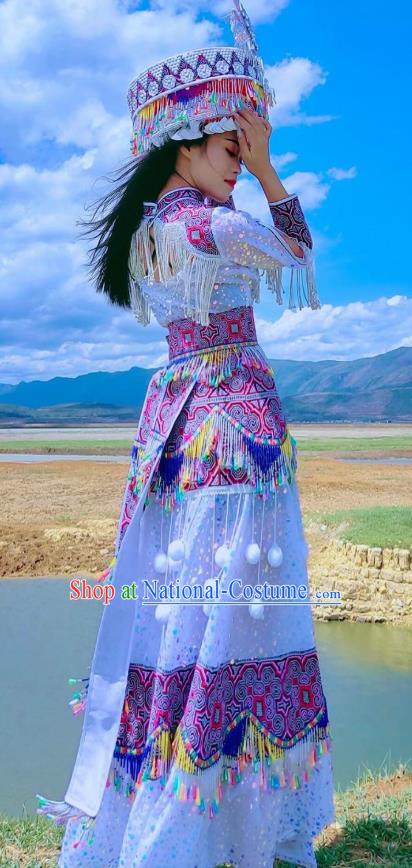 China Miao Ethnic Fashion Top Quality Miao Nationality Clothing Minority Photography Dress with Headpiece