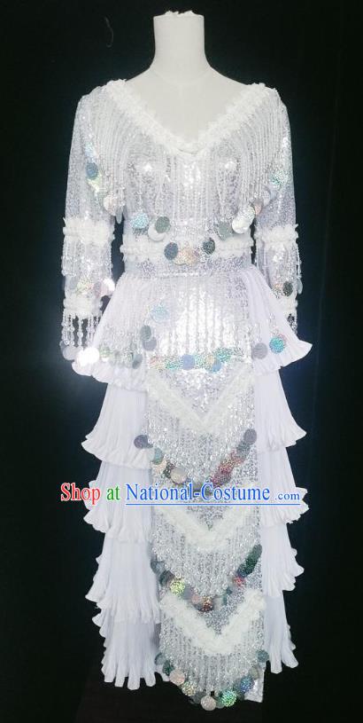 Ethnic Fashion China Miao Nationality Argent Sequins Clothing and Headwear Minority Women Folk Dance Costumes