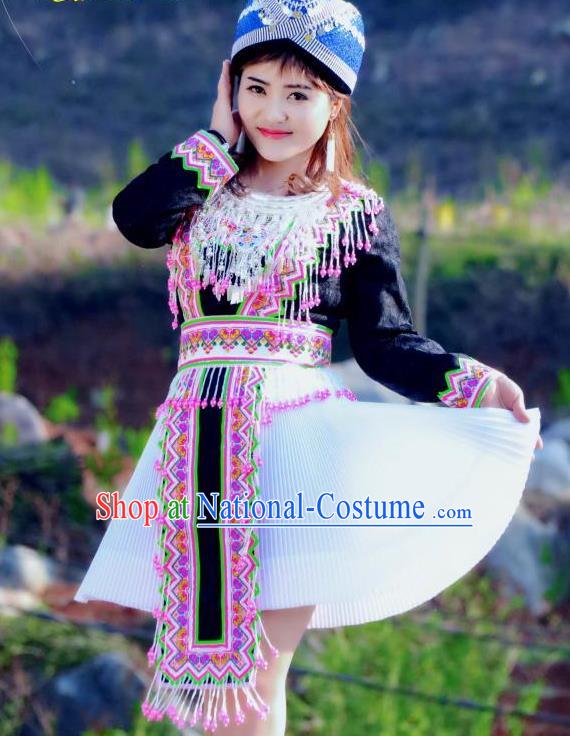 China Mengzi Tujia Minority Costumes and Hat Miao Nationality Short Dress Traditional Ethnic Folk Dance Apparels