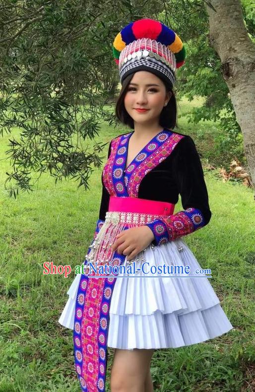 China Yi Minority Black Velvet Blouse and Skirt Nationality Stage Performance Costumes Ethnic Women Dance Clothing with Hat