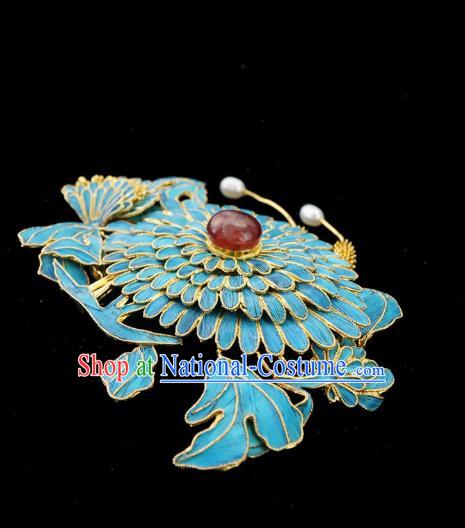 China Classical Qing Dynasty Brooch Traditional Handmade Court Cloisonne Chrysanthemum Breastpin