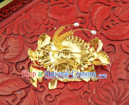 China Classical Qing Dynasty Brooch Traditional Handmade Court Cloisonne Chrysanthemum Breastpin