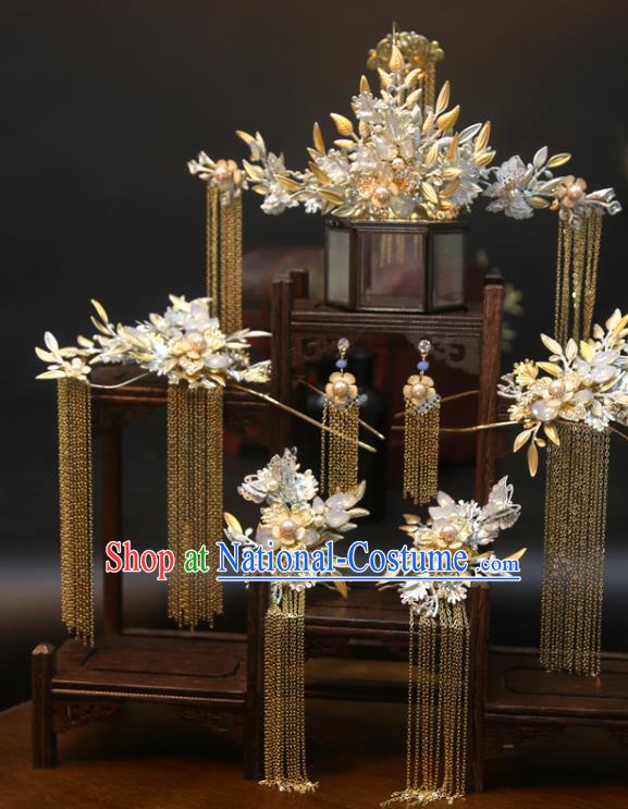 Chinese Xiuhe Suit Headdress Classical Hair Accessories Traditional Wedding Hair Crown and Golden Tassel Hairpins