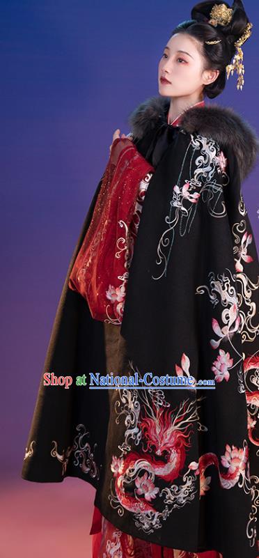 Traditional China Jin Dynasty Clothing Ancient Imperial Concubine Embroidered Black Cloak