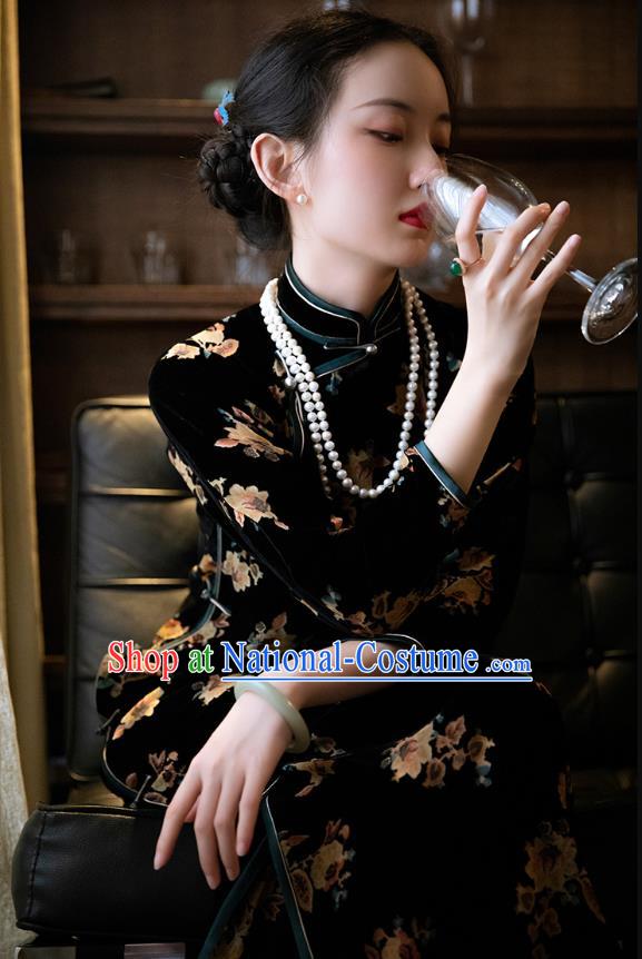 Republic of China Classical Qipao Dress Traditional Women Costume Chinese National Black Velvet Cheongsam