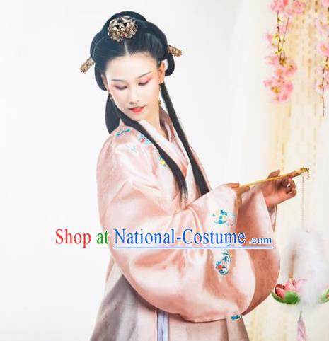 Ancient China Patrician Princess Embroidered Hanfu Dress Traditional Ming Dynasty Infanta Historical Clothing