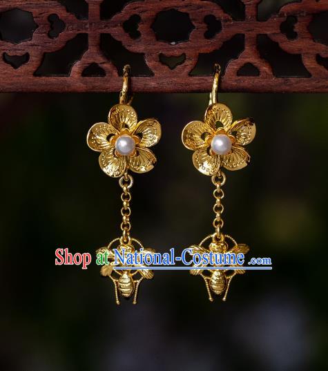 China Traditional Song Dynasty Court Earrings Imperial Palace Gilding Bee Ear Jewelry