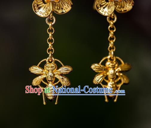 China Traditional Song Dynasty Court Earrings Imperial Palace Gilding Bee Ear Jewelry