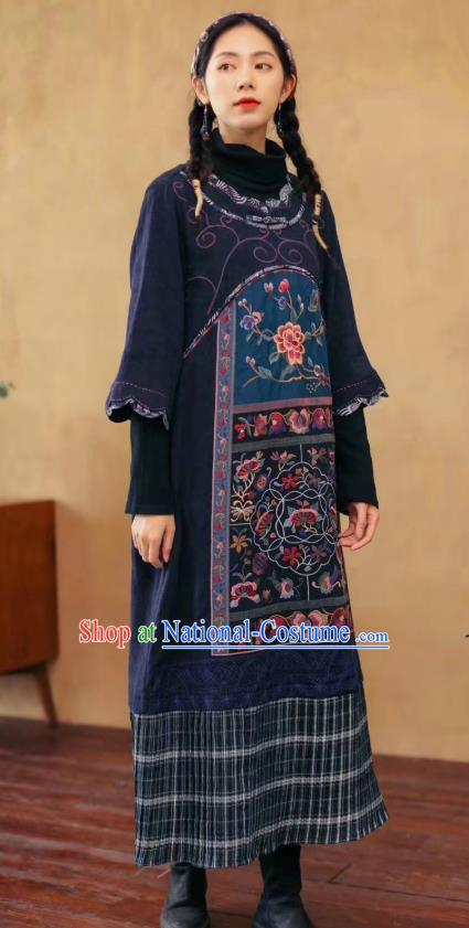 Chinese Retro Embroidered Navy Flax Dress Traditional National Women Cheongsam Clothing