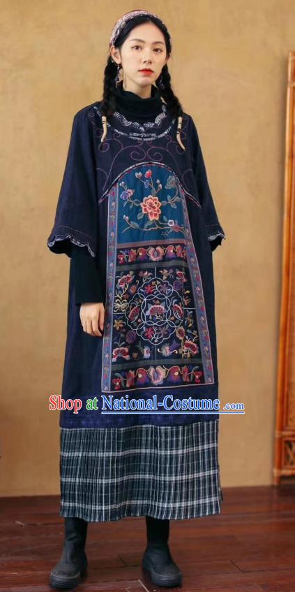 Chinese Retro Embroidered Navy Flax Dress Traditional National Women Cheongsam Clothing