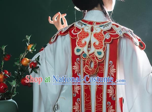 China Ancient Ming Dynasty Court Princess Embroidered Costume Traditional Palace Hanfu Clothing for Women