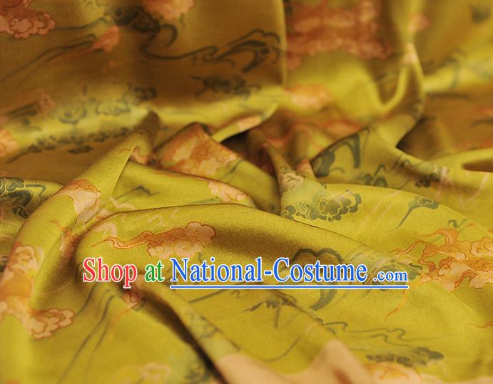 Chinese Cheongsam Gambiered Guangdong Gauze Classical Clouds Pattern Silk Material Traditional Light Green Silk Fabric