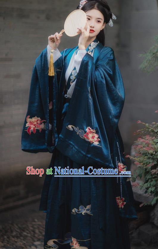 China Traditional Jin Dynasty Palace Princess Historical Clothing Ancient Imperial Infanta Hanfu Costume for Women