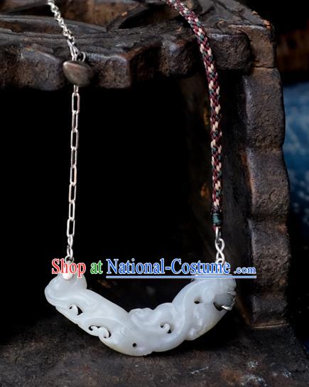 China Traditional White Jade Necklace Handmade Jewelry Accessories