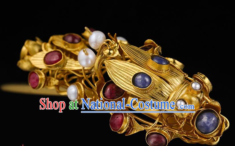 China Traditional Handmade Hair Accessories Ming Dynasty Gems Hair Stick Ancient Queen Golden Cicada Hairpin for Women