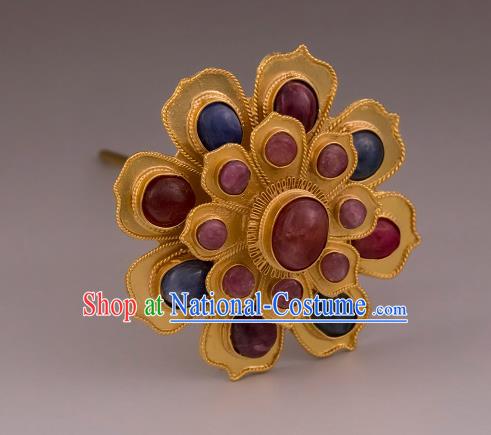 China Ancient Hanfu Gems Hair Stick Handmade Hair Accessories Traditional Ming Dynasty Court Empress Golden Hairpin