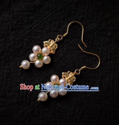 China Ancient Empress Pearls Ear Jewelry Traditional Ming Dynasty Hanfu Chrysoprase Earrings