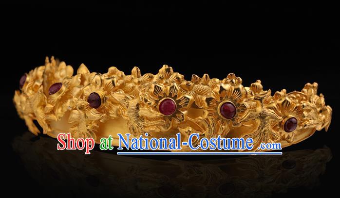 China Ancient Royal Empress Golden Hair Crown Handmade Hair Accessories Traditional Ming Dynasty Carving Phoenix Hairpin