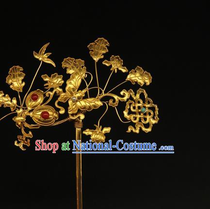 China Ancient Imperial Consort Golden Butterfly Hair Stick Handmade Hair Accessories Traditional Ming Dynasty Court Hairpin